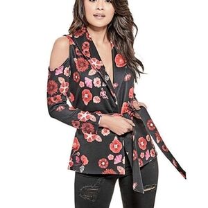New GUESS Women's Aleria Cold-Shoulder Blazer SZ S